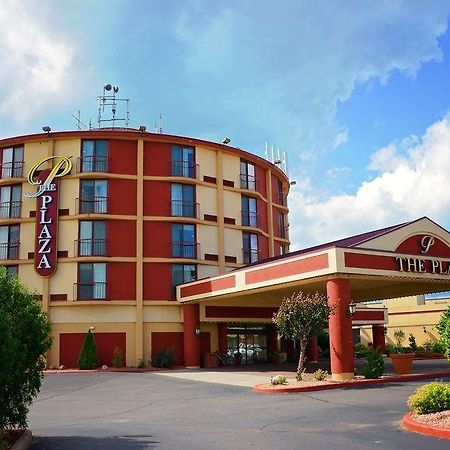 Plaza Hotel & Suites - О-Клэр Экстерьер фото